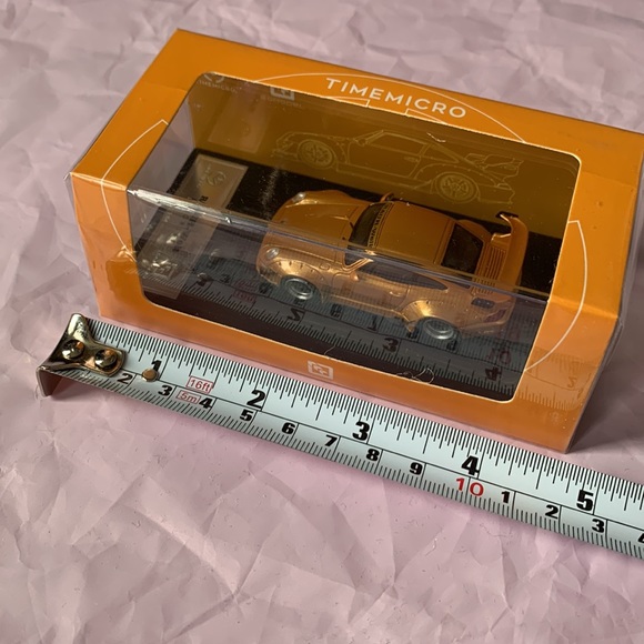 Collectible item Time Model X Somodel Porsche 911 993 RWB Gold Edition 1:64 - Picture 4 of 9